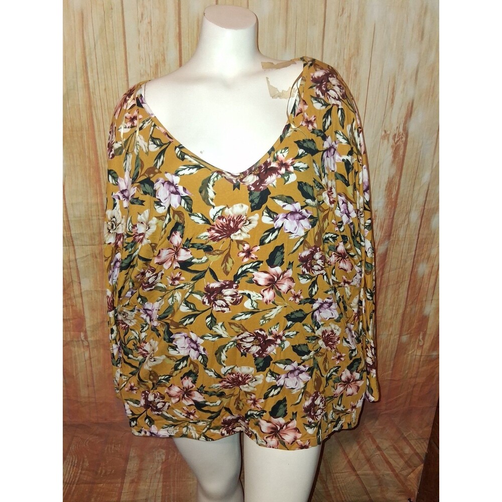 NWT Joan Vass Multicolor Floral 3/4 Sleeve V-neck Blouse Sz 2X